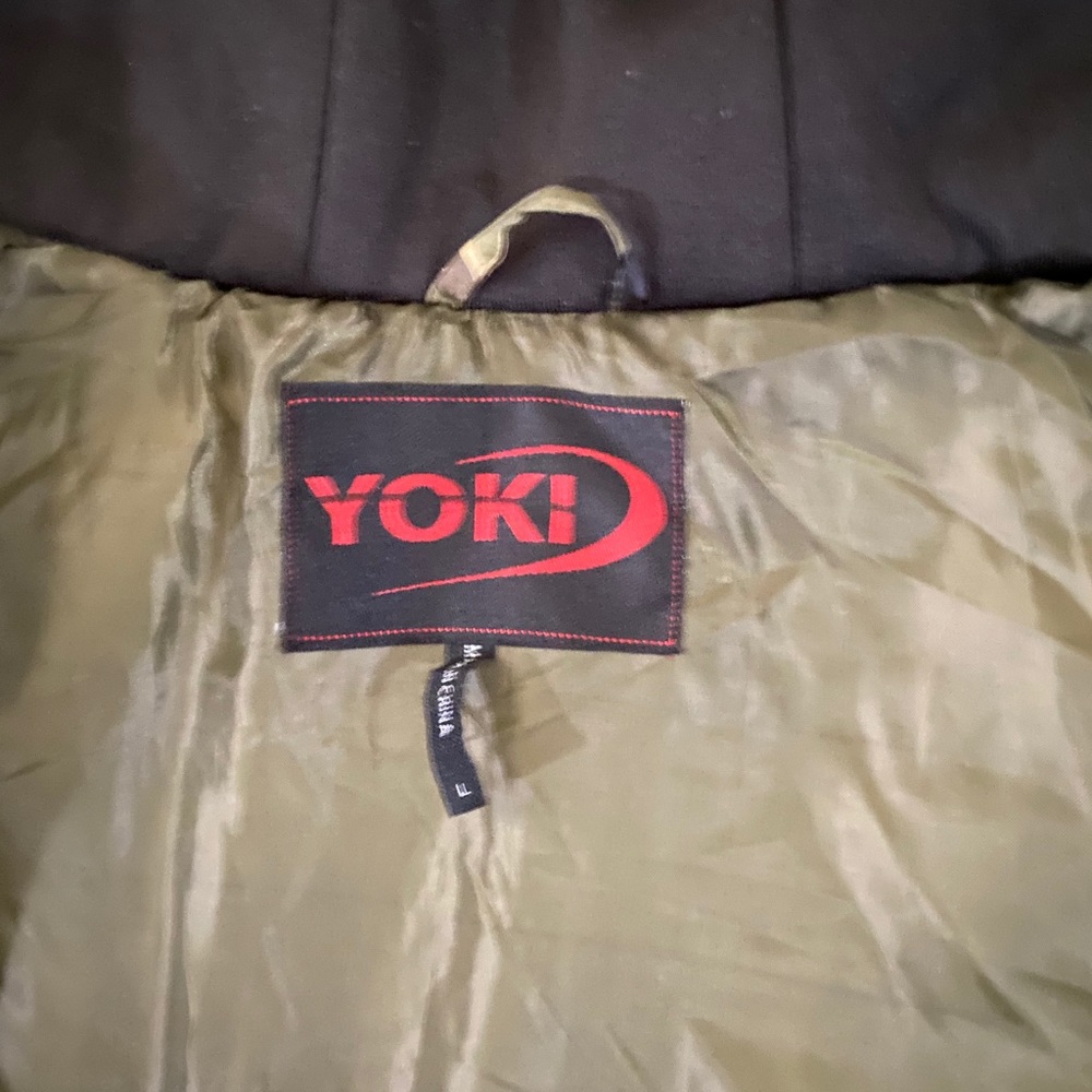 Yoki Parka - Picture 2 of 3